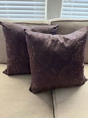 Decorative Paisley Throw Pillow Pair - Purple
